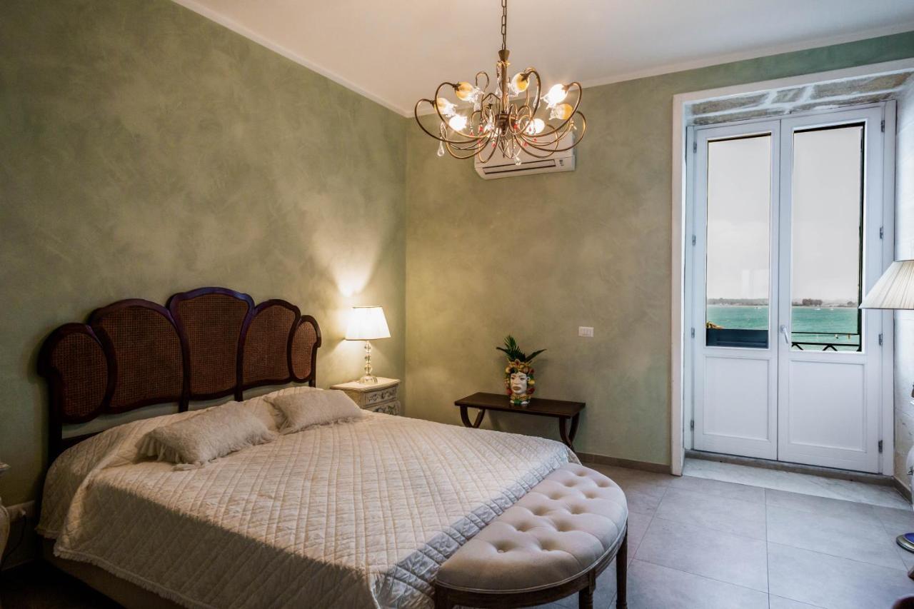 Dimora Di Ulisse Sea View Holiday Apartment Syrakusa Exteriör bild