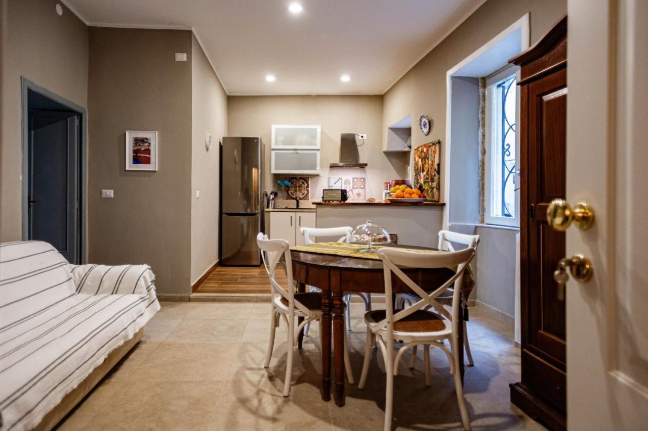 Dimora Di Ulisse Sea View Holiday Apartment Syrakusa Exteriör bild